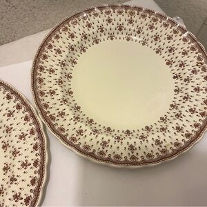 2 Spode Patterned dinner plates Fleur de Lys Brown (Earthenware)
